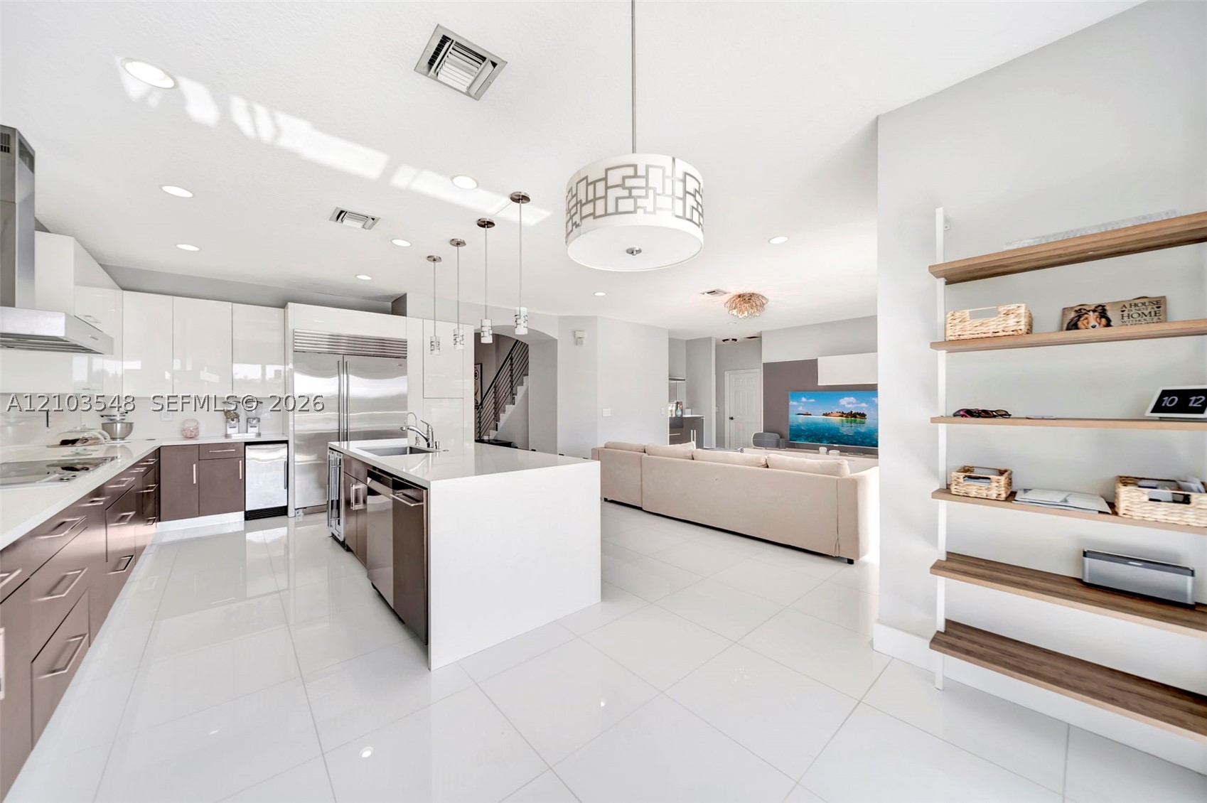 4424 E Whitewater Ave, Weston FL 33332