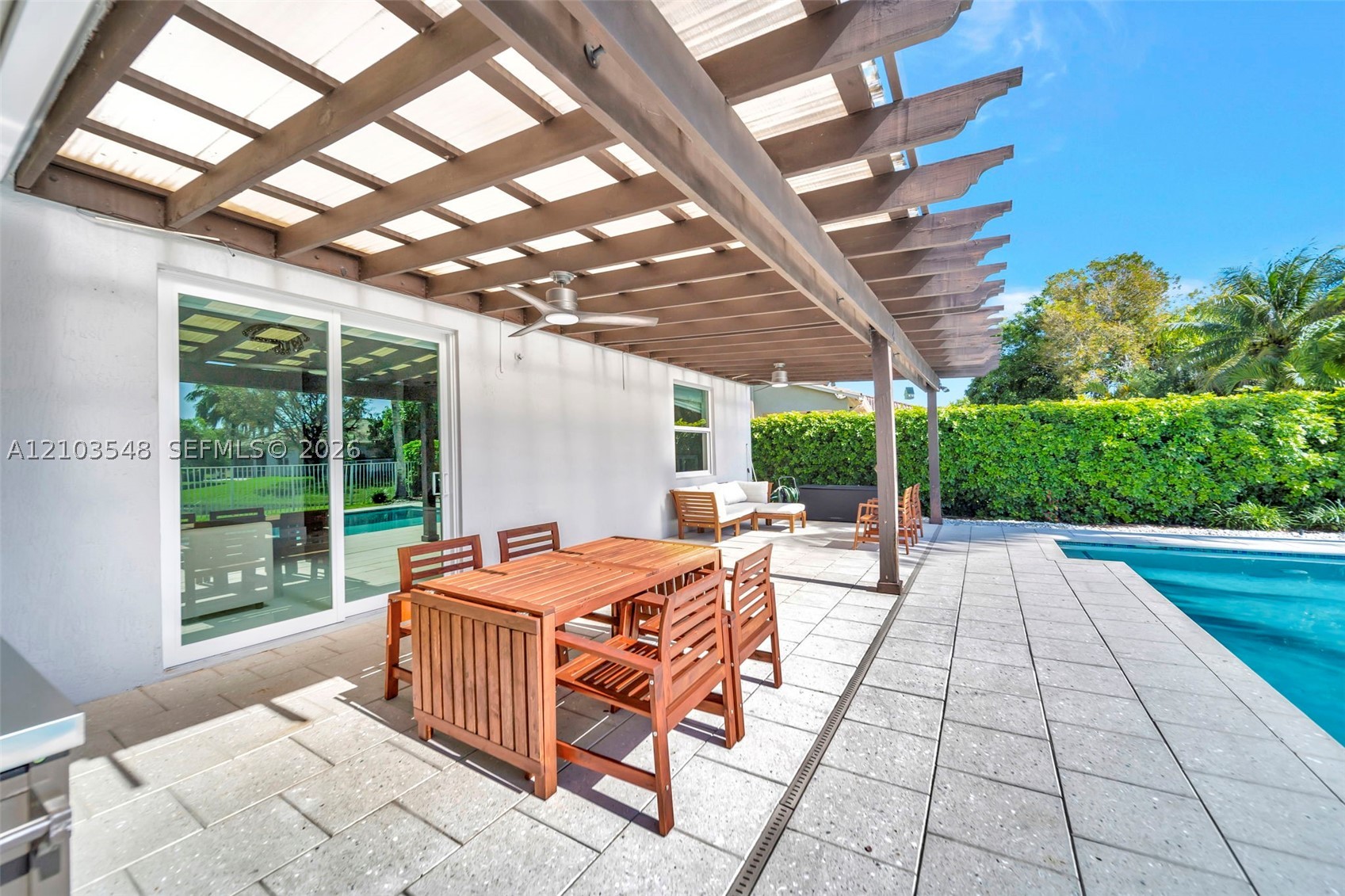 4424 E Whitewater Ave, Weston FL 33332