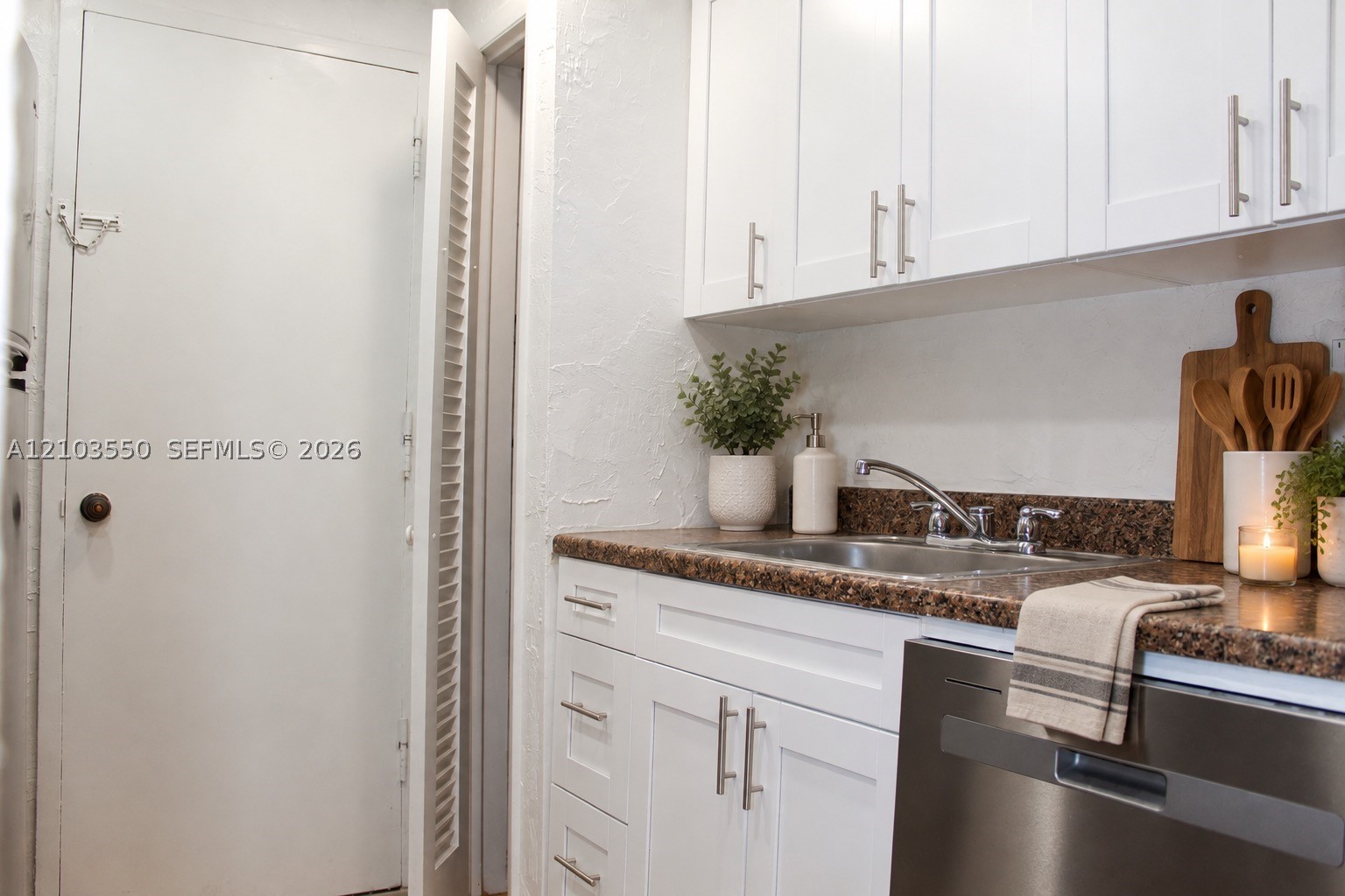 1205 Mariposa Ave #229, Coral Gables FL 33146
