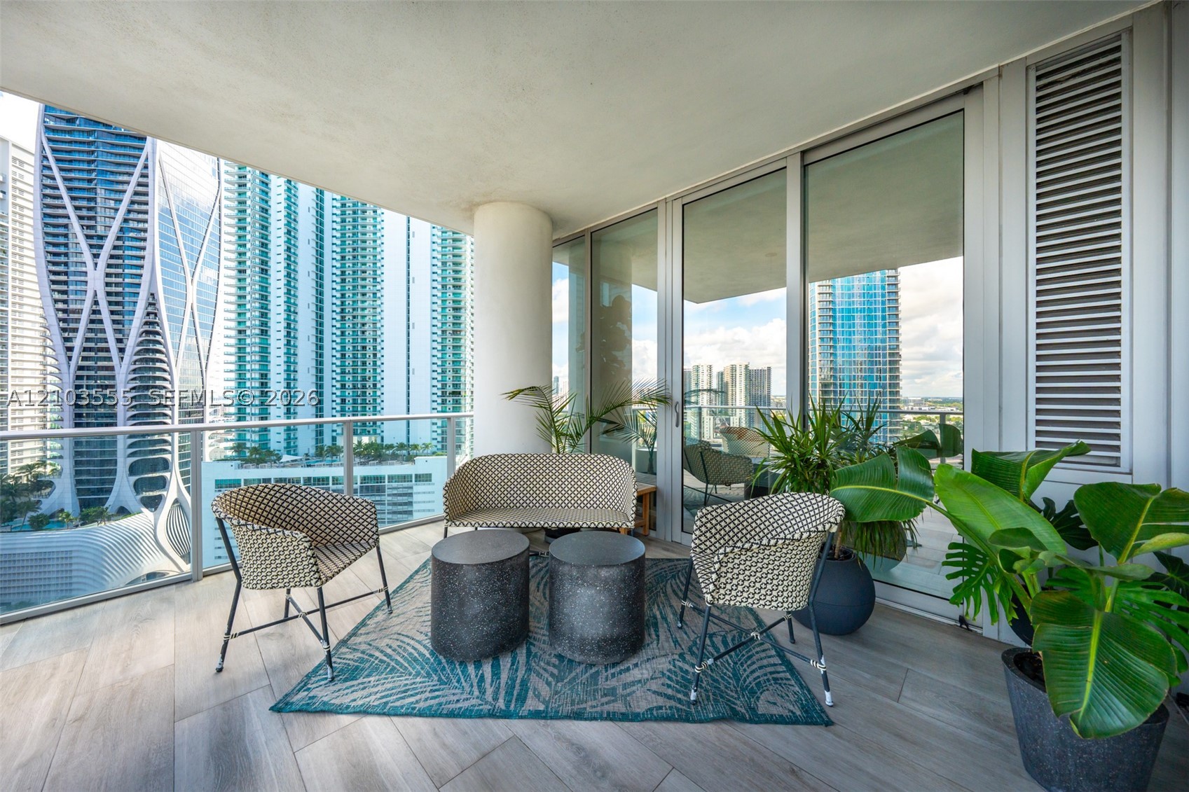 851 NE 1st Ave #1901, Miami FL 33132