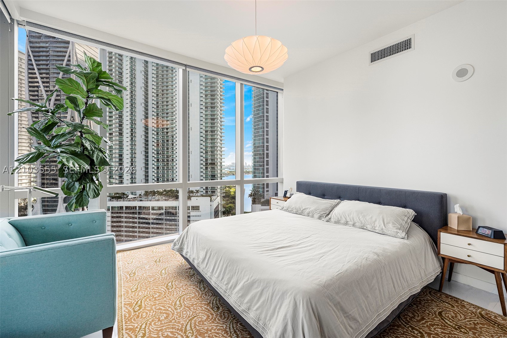 851 NE 1st Ave #1901, Miami FL 33132