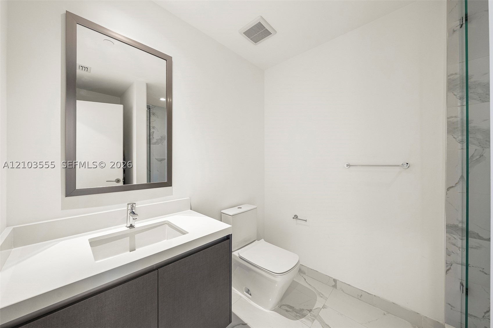 851 NE 1st Ave #1901, Miami FL 33132