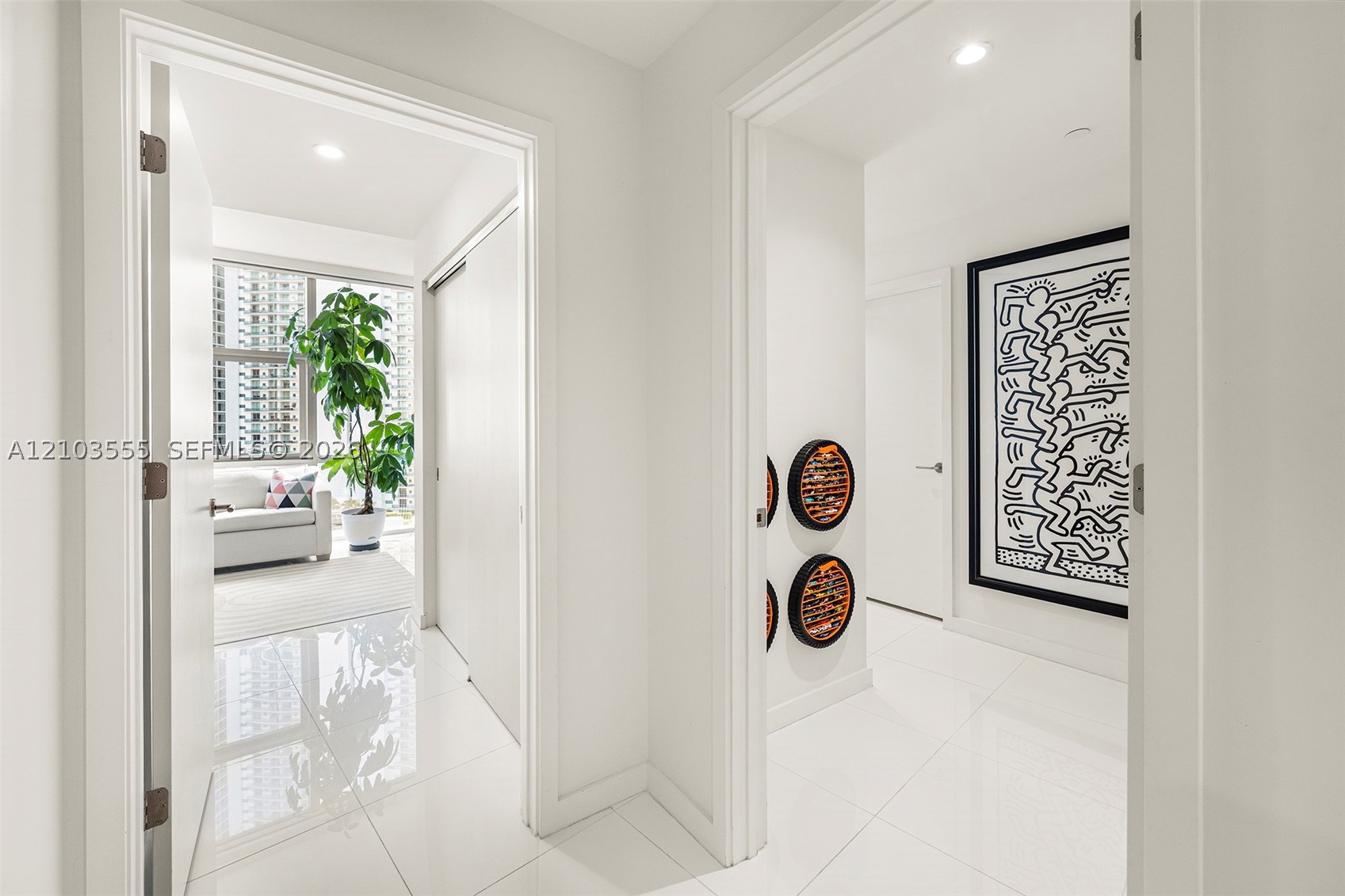 851 NE 1st Ave #1901, Miami FL 33132