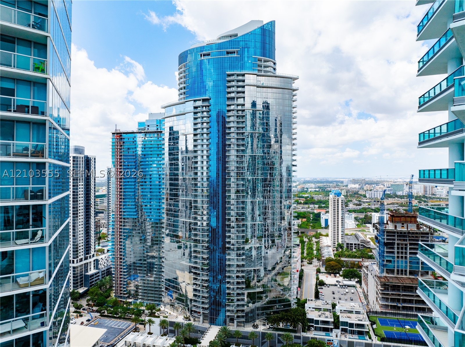 851 NE 1st Ave #1901, Miami FL 33132
