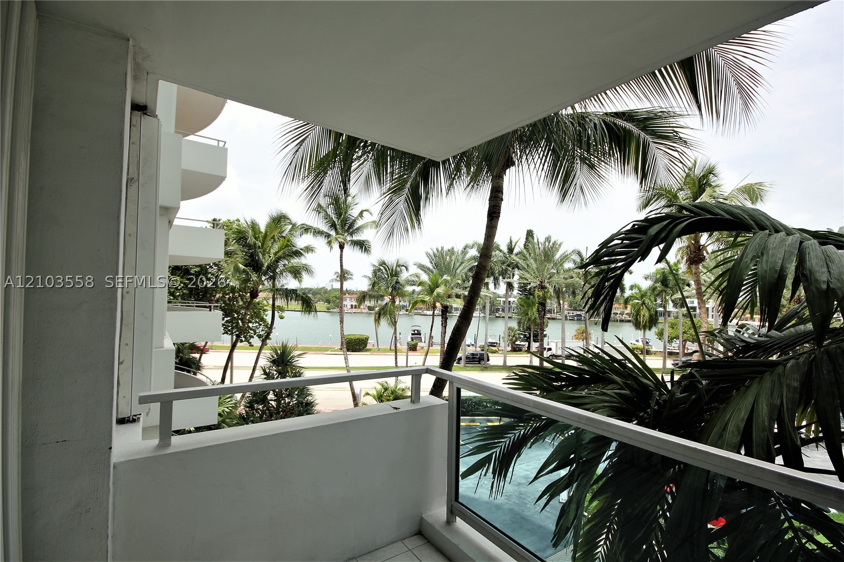 5151 Collins Ave #422, Miami Beach FL 33140