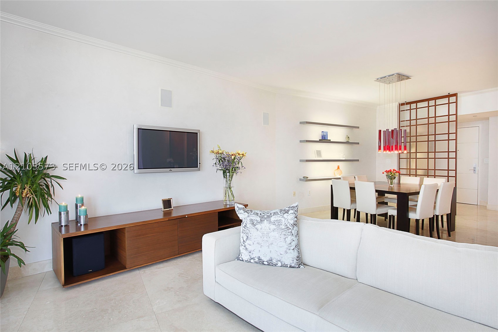 400 Alton Rd #811, Miami Beach FL 33139