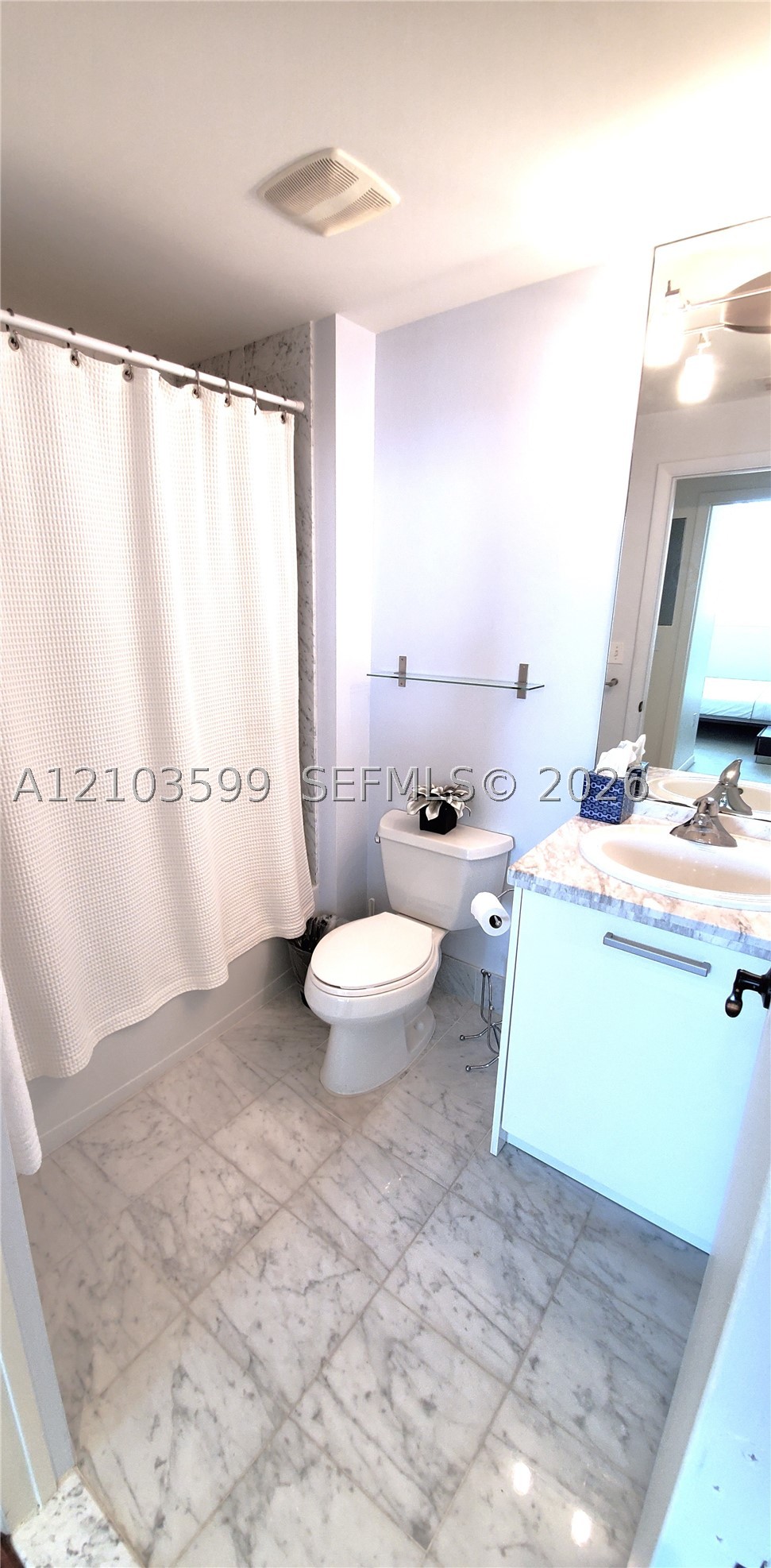 253 NE 2nd St #1809, Miami FL 33132