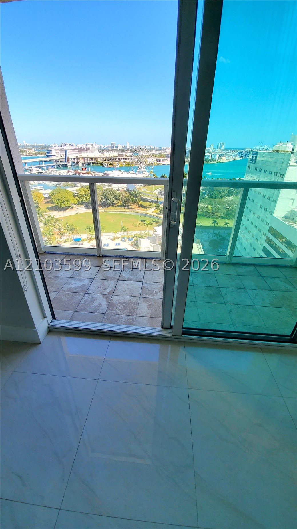253 NE 2nd St #1809, Miami FL 33132