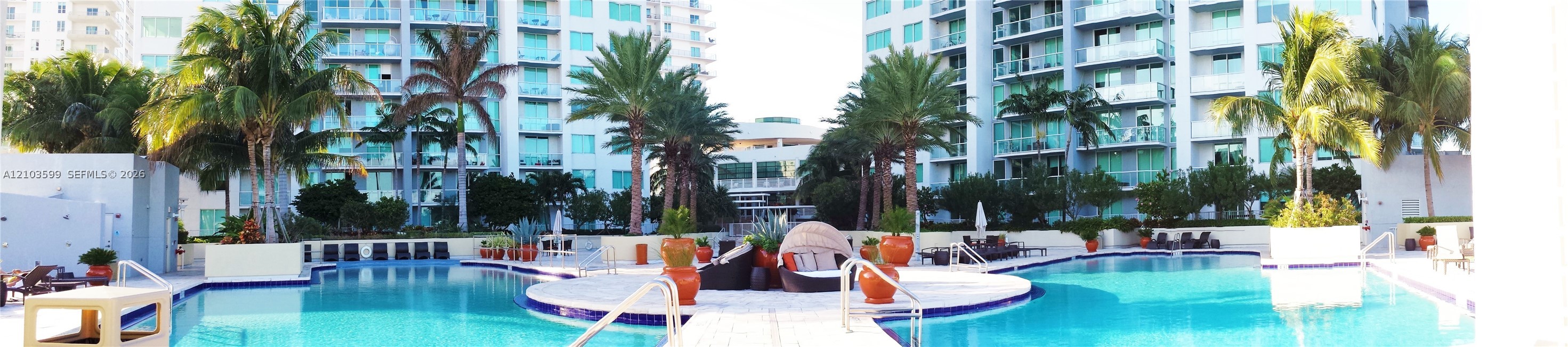 253 NE 2nd St #1809, Miami FL 33132