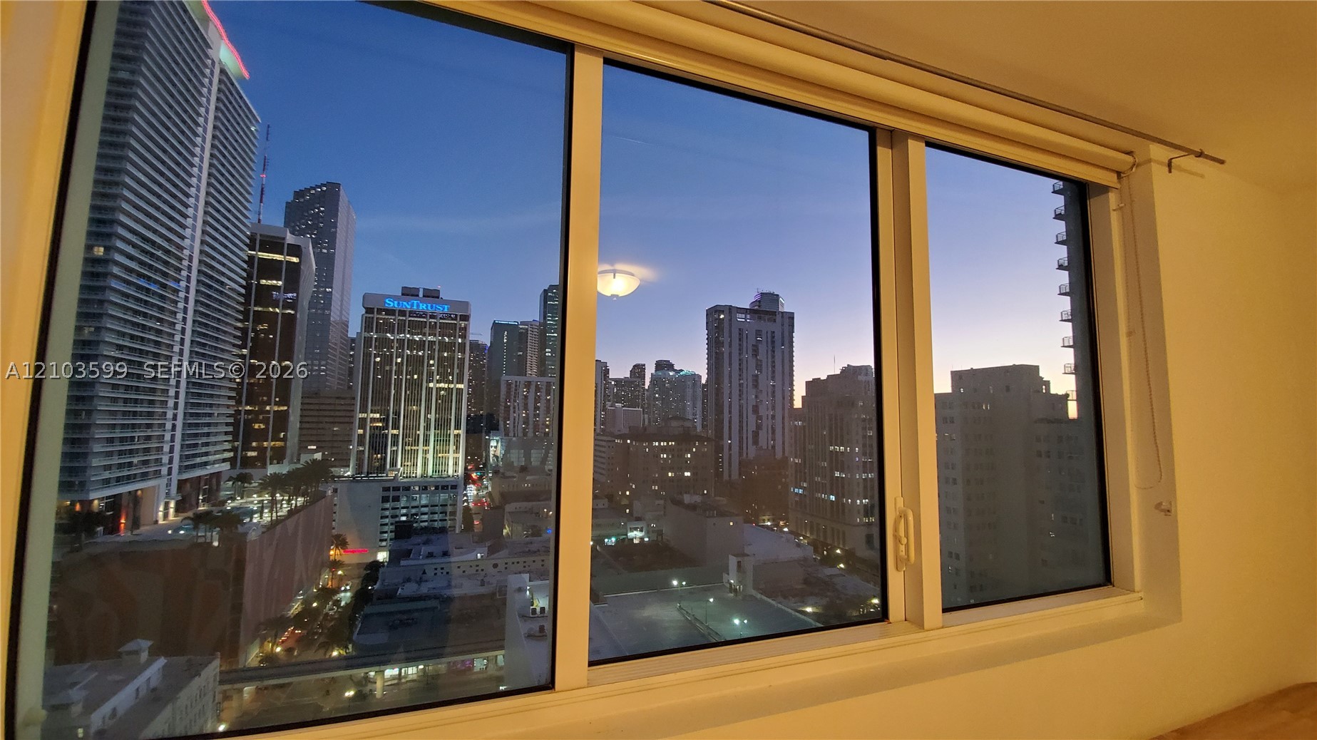 253 NE 2nd St #1809, Miami FL 33132
