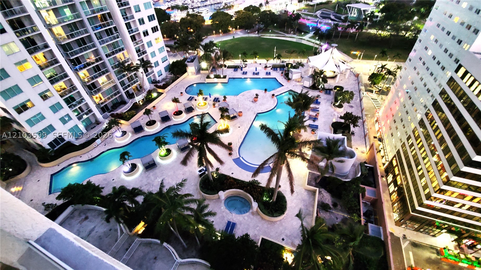 253 NE 2nd St #1809, Miami FL 33132