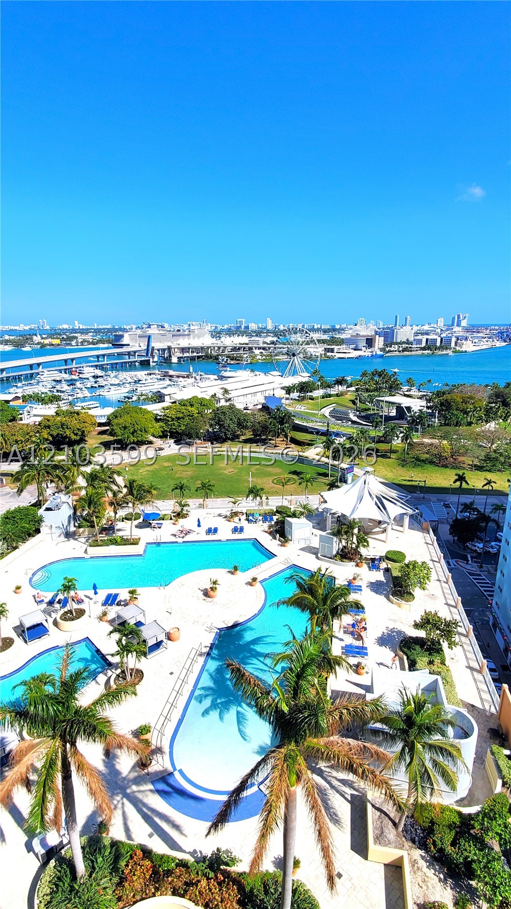 253 NE 2nd St #1809, Miami FL 33132