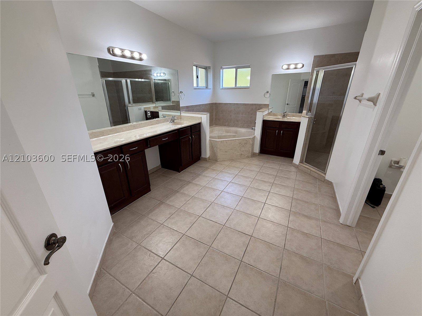 2250 SE 19th Ave, Homestead FL 33035