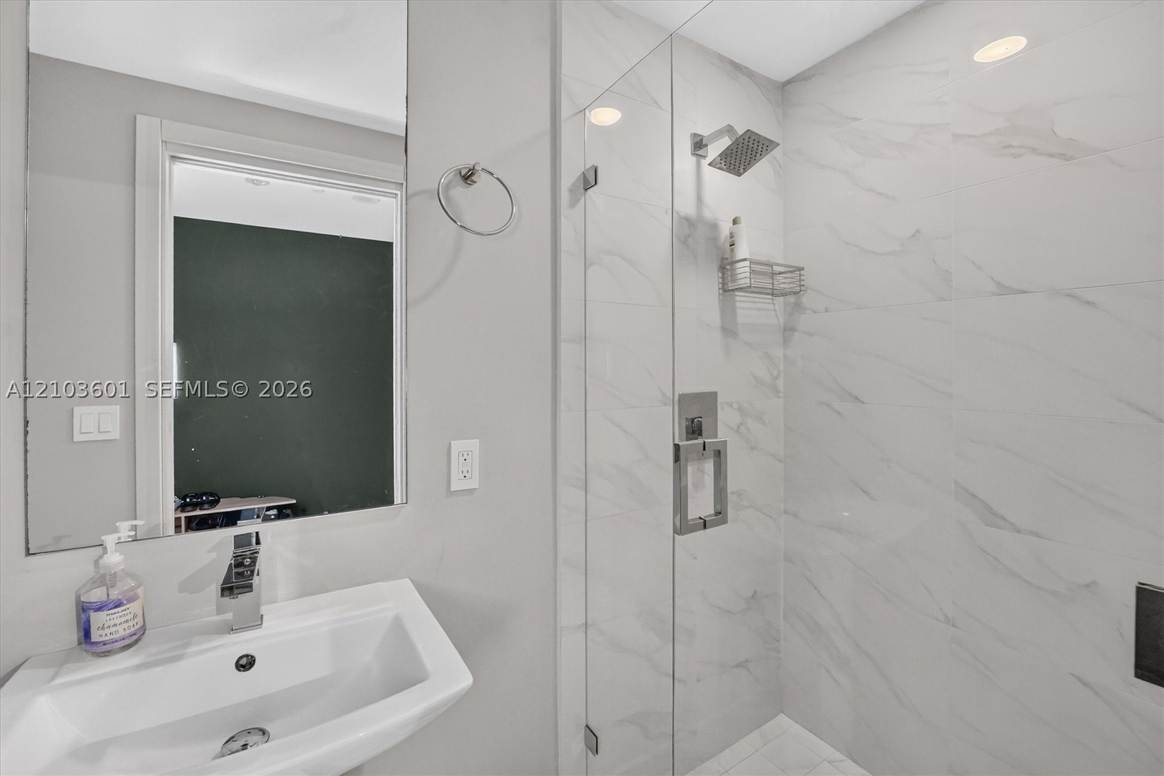 801 S Miami Ave #4106, Miami FL 33130