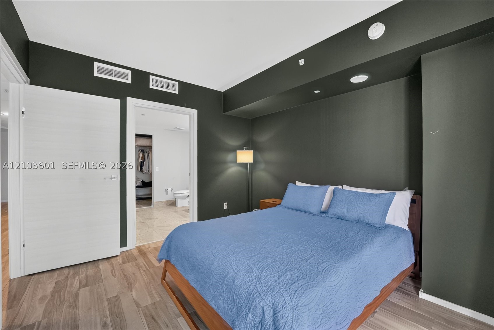 801 S Miami Ave #4106, Miami FL 33130