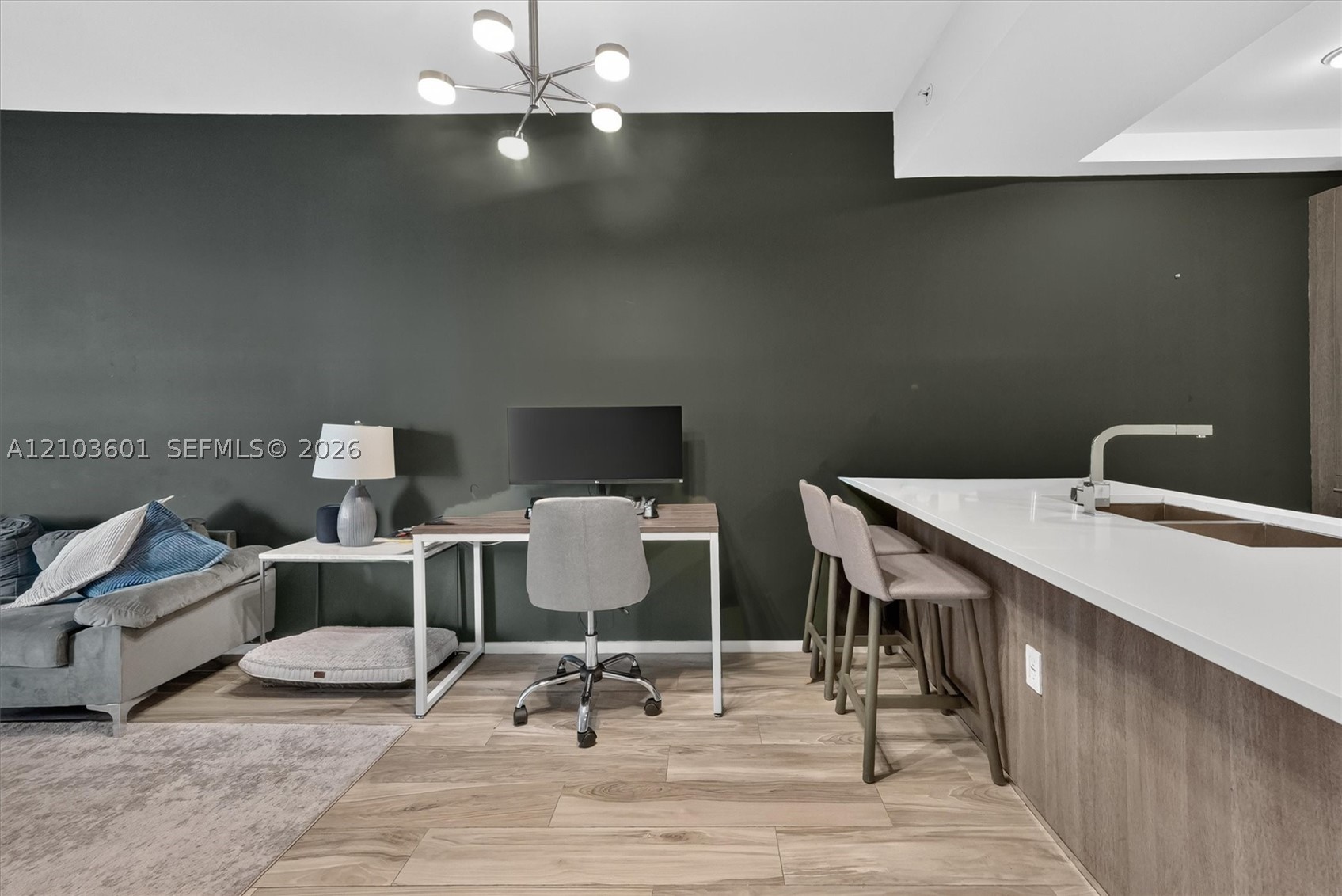 801 S Miami Ave #4106, Miami FL 33130