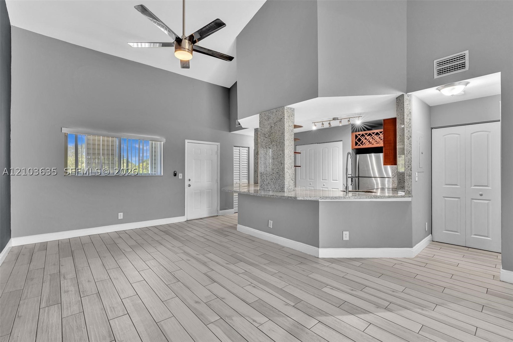 3417 NW 44th St #201, Oakland Park FL 33309
