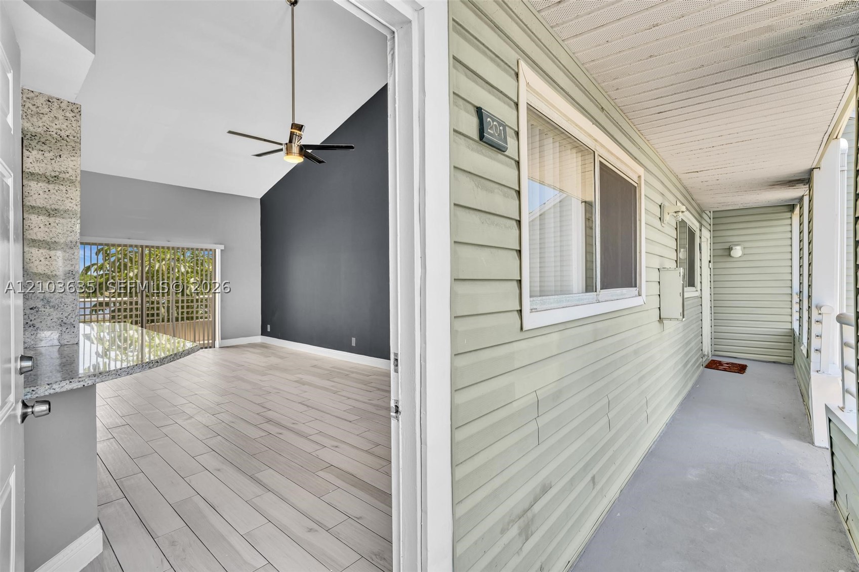 3417 NW 44th St #201, Oakland Park FL 33309