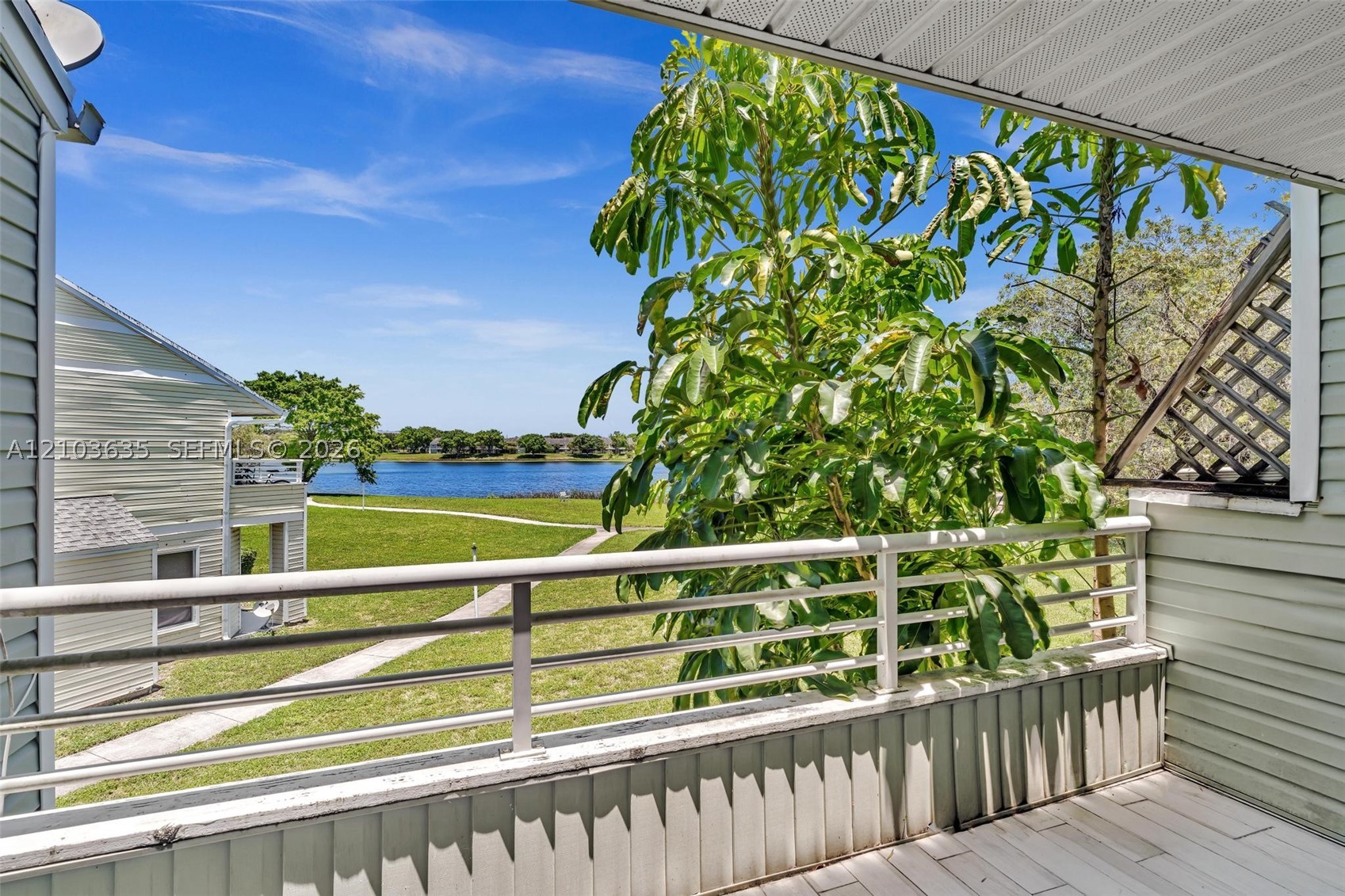 3417 NW 44th St #201, Oakland Park FL 33309
