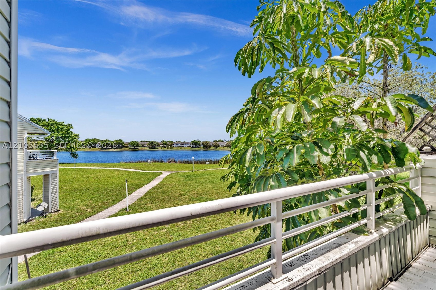 3417 NW 44th St #201, Oakland Park FL 33309