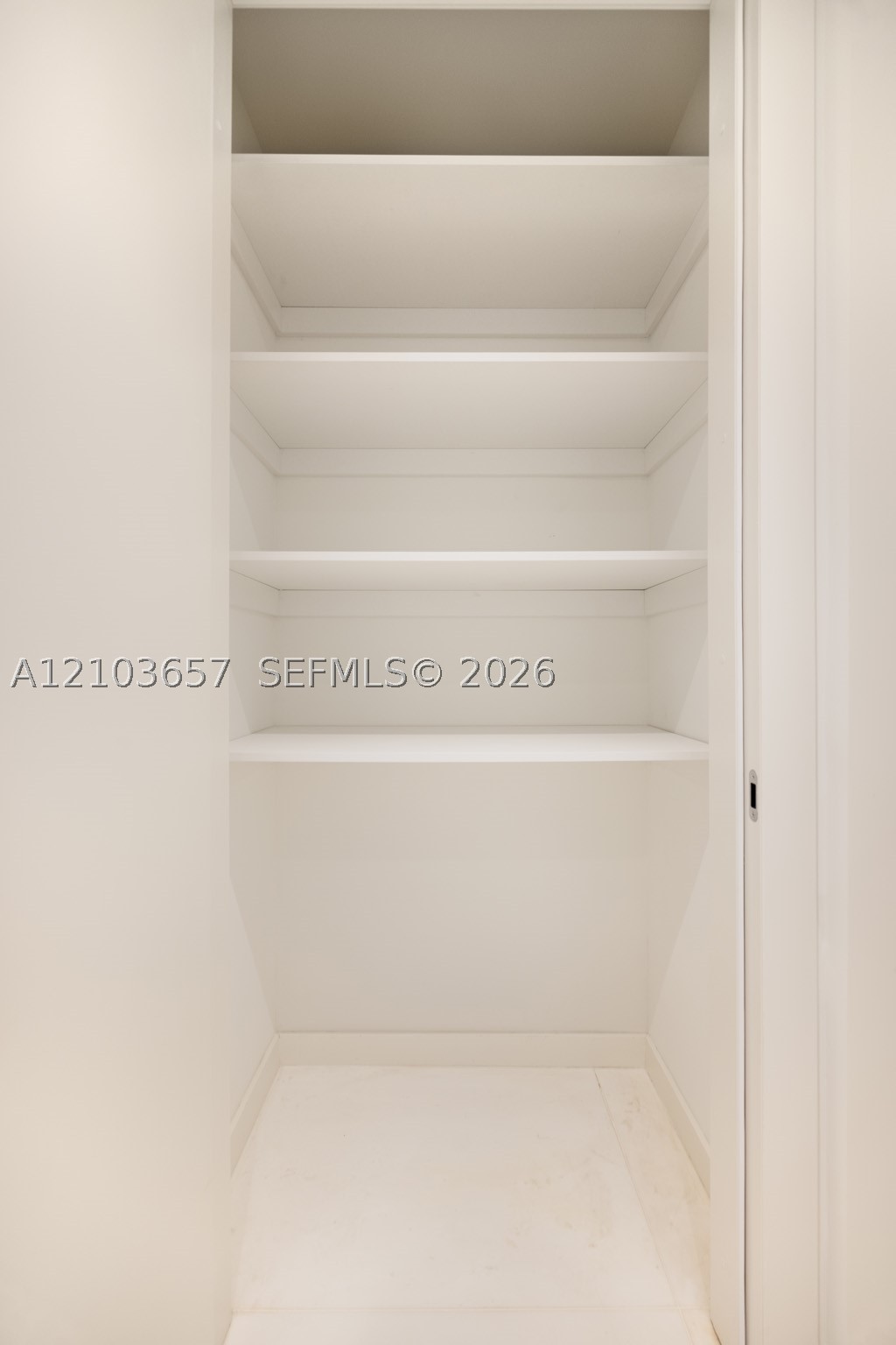 300 Biscayne Boulevard Way #5205W, Miami FL 33131