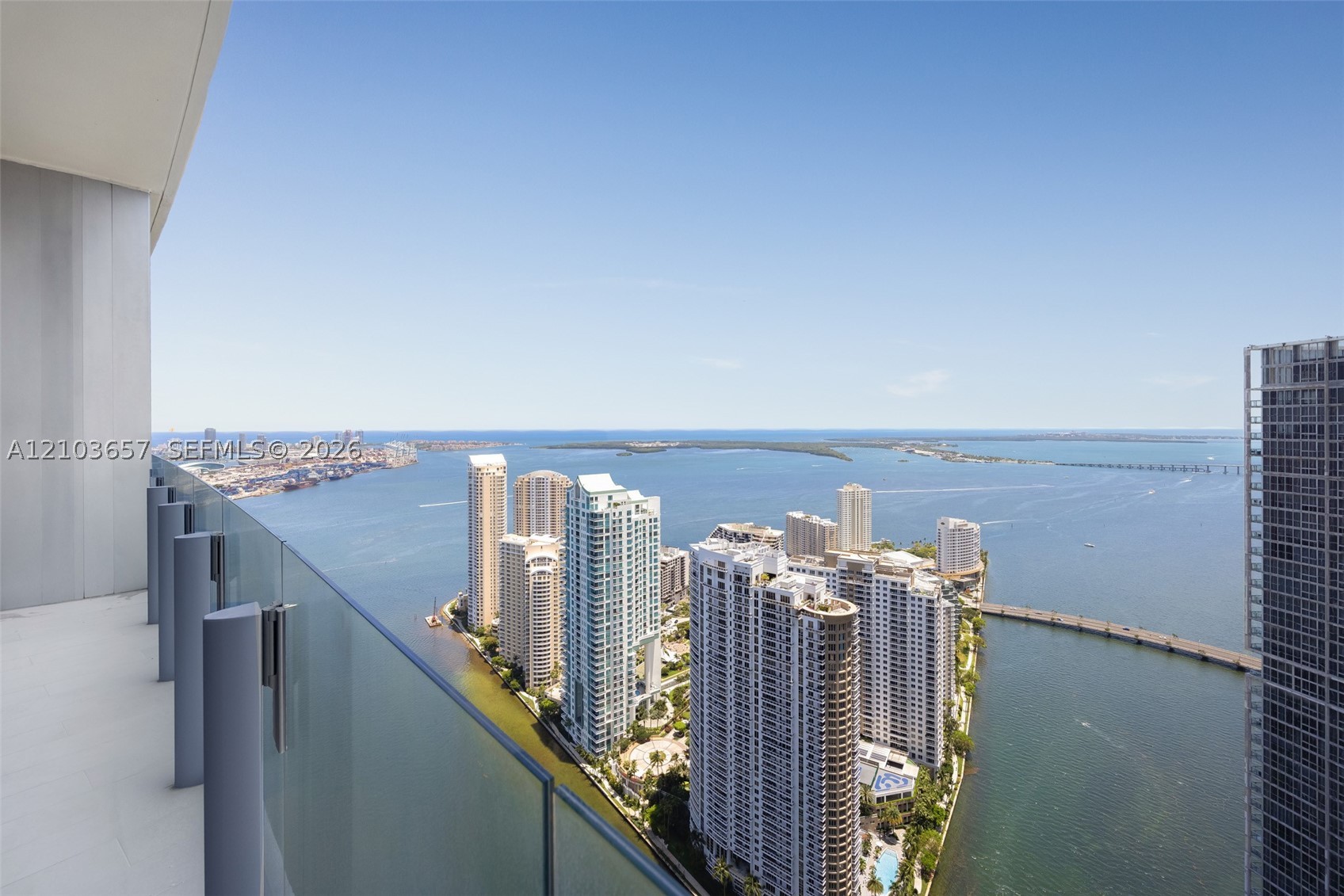 300 Biscayne Boulevard Way #5205W, Miami FL 33131