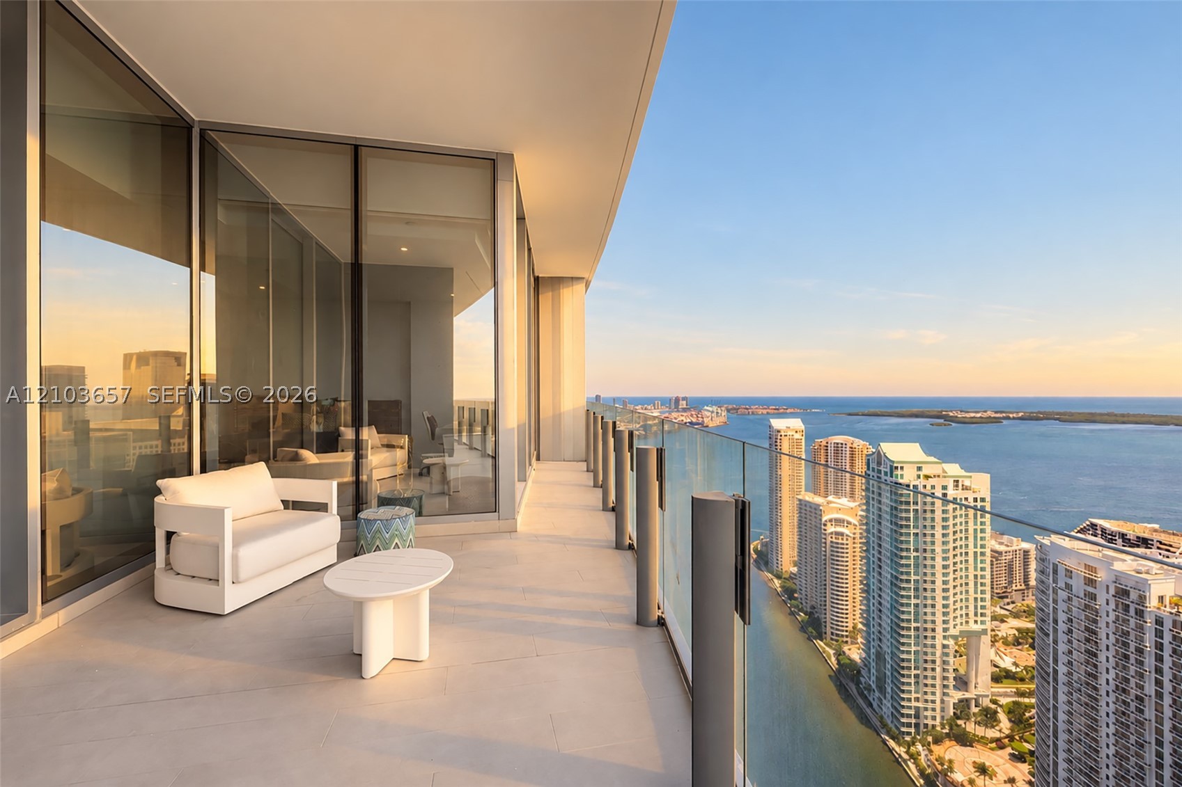300 Biscayne Boulevard Way #5205W, Miami FL 33131