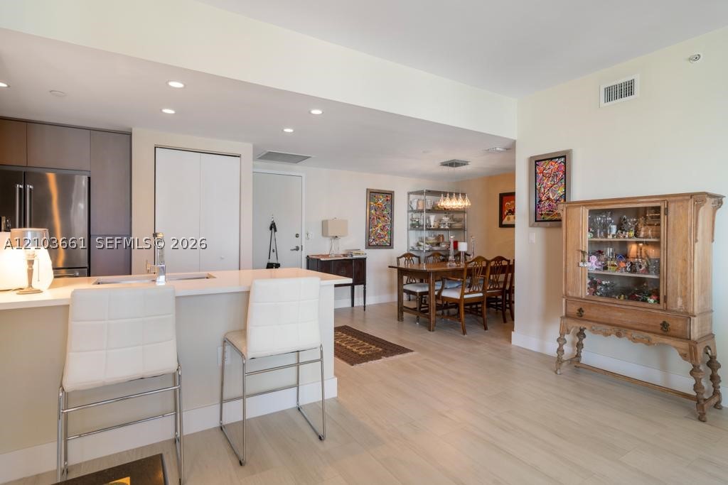 350 S Miami Ave #3303, Miami FL 33130