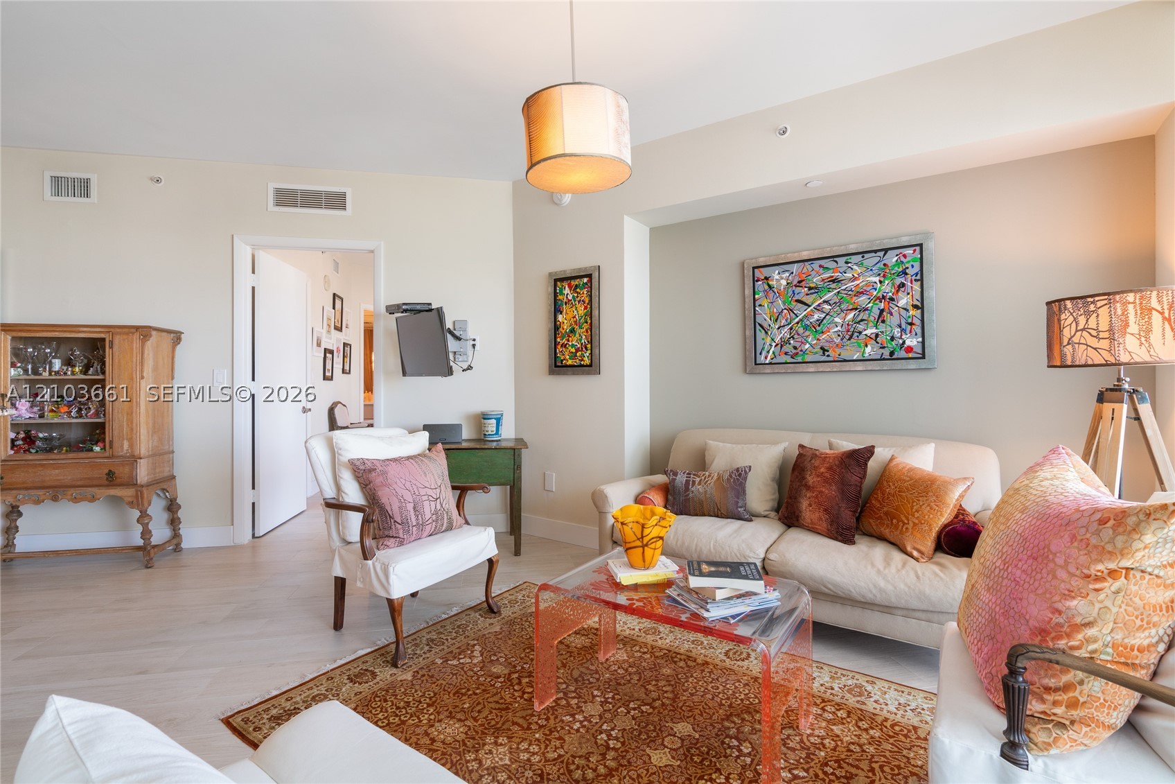 350 S Miami Ave #3303, Miami FL 33130