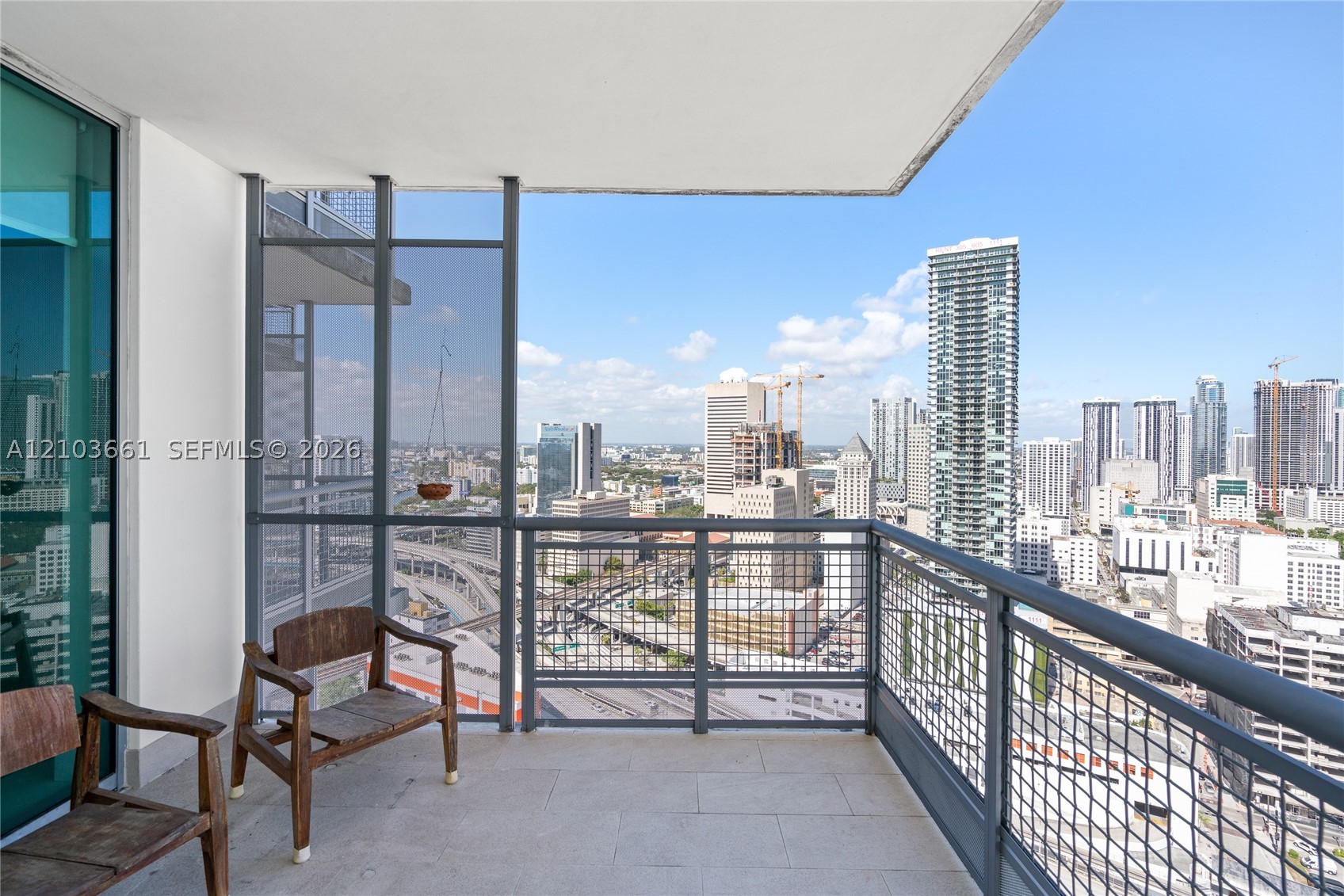 350 S Miami Ave #3303, Miami FL 33130