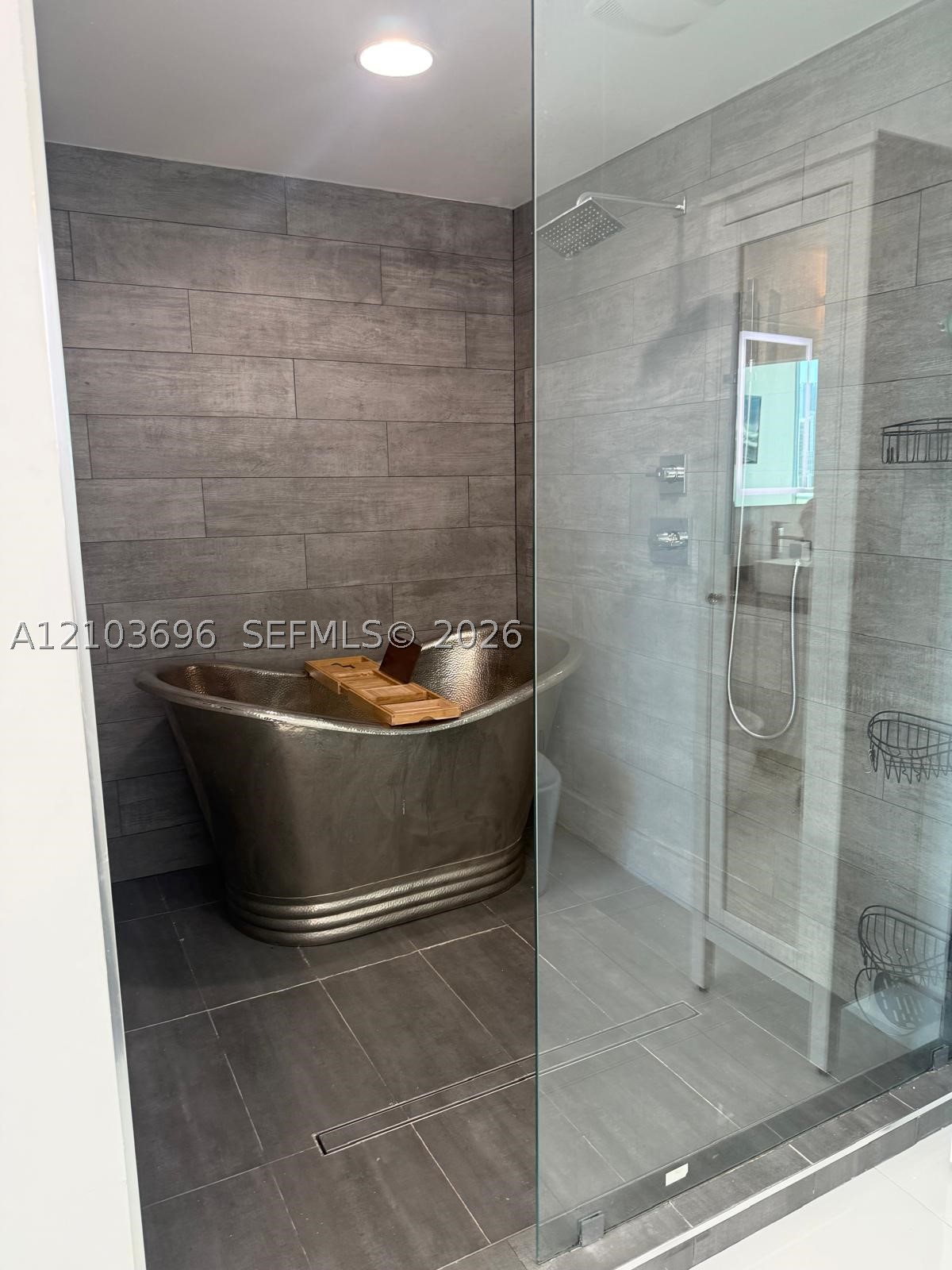 888 Biscayne Blvd #3101, Miami FL 33132