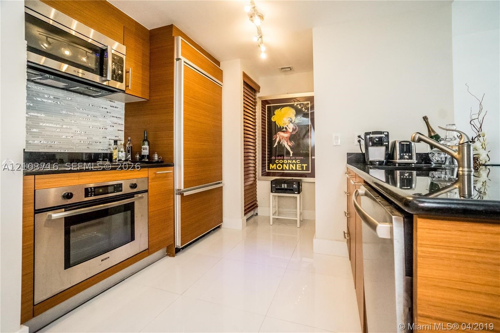 50 Biscayne Blvd #1807, Miami FL 33132