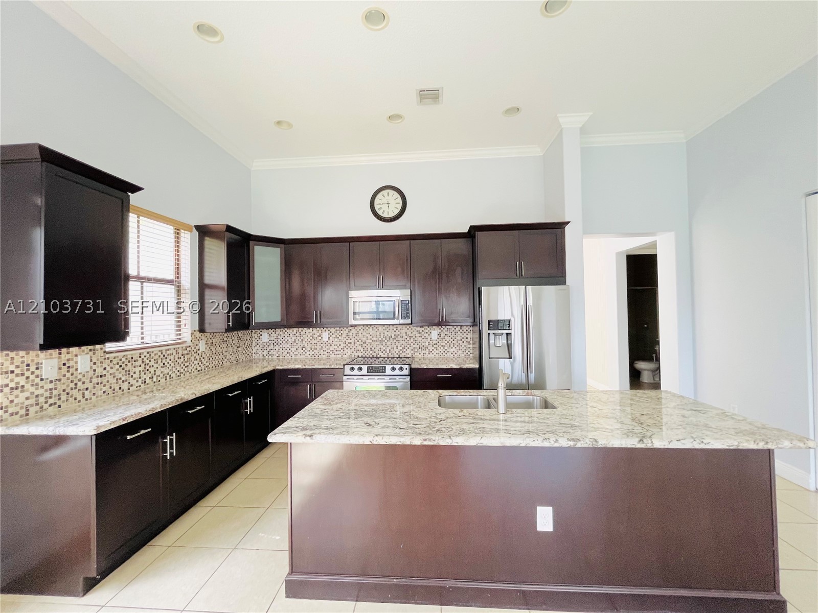 8377 NW 39th Ct, Cooper City FL 33024