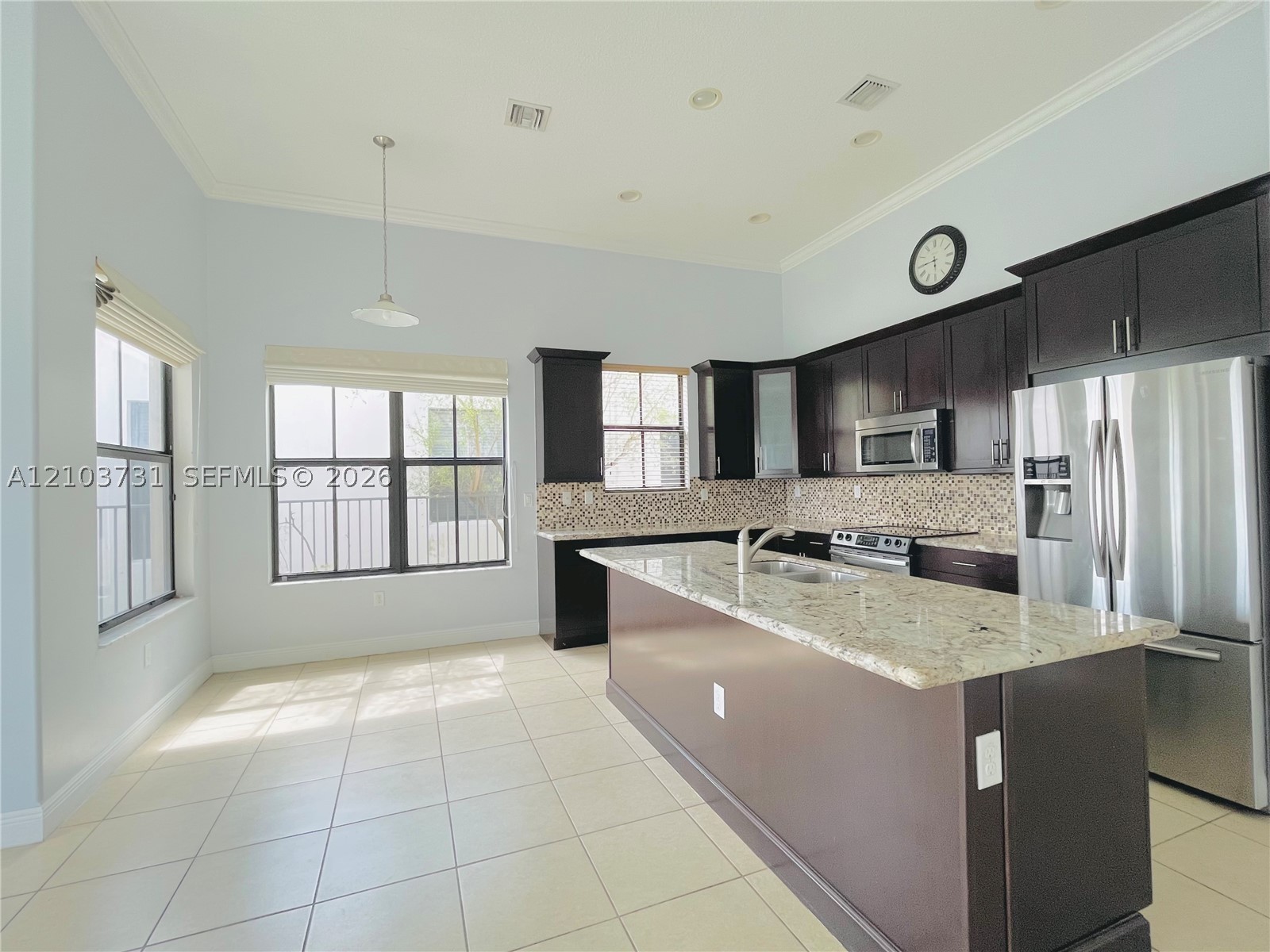 8377 NW 39th Ct, Cooper City FL 33024