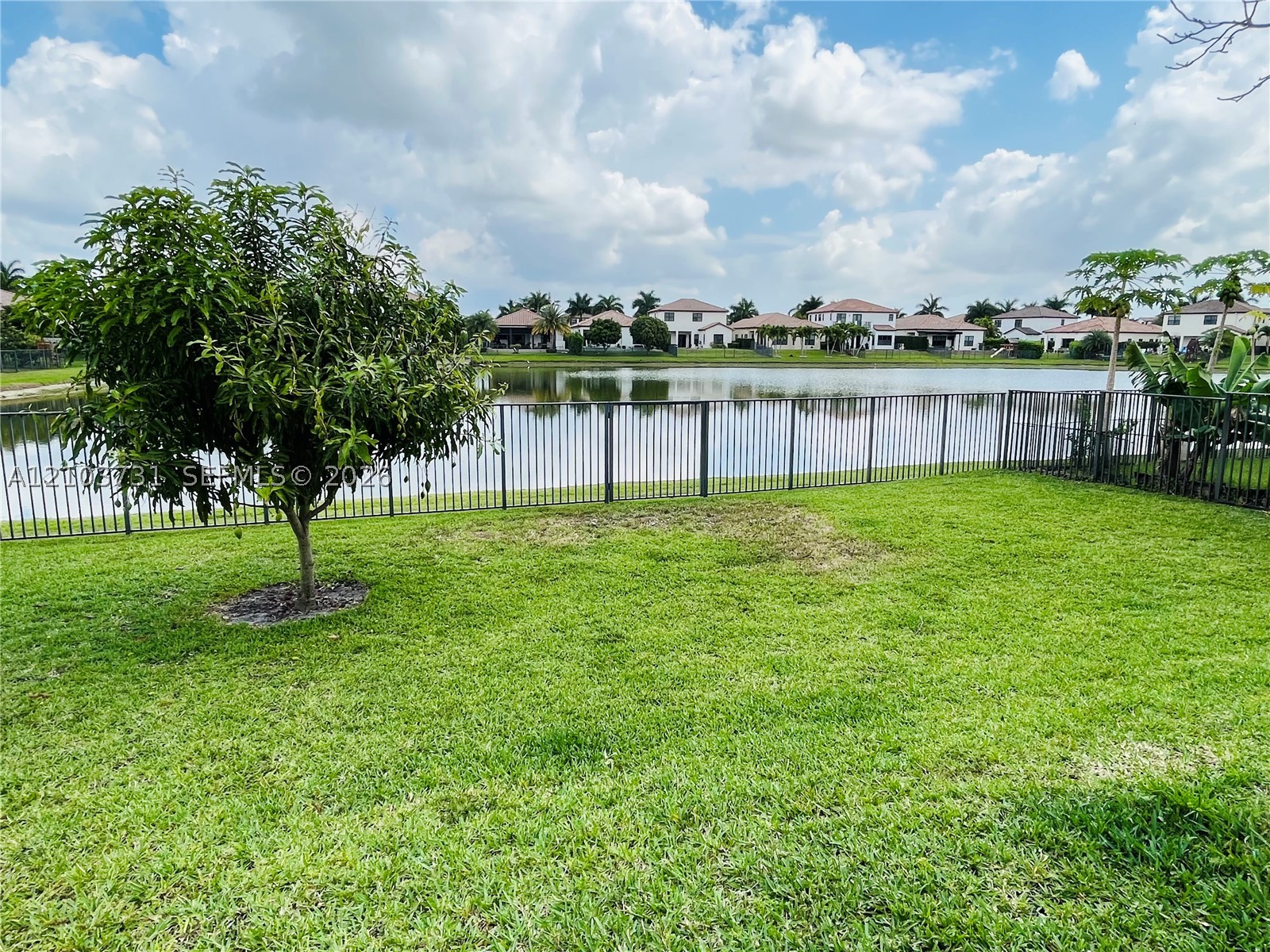 8377 NW 39th Ct, Cooper City FL 33024