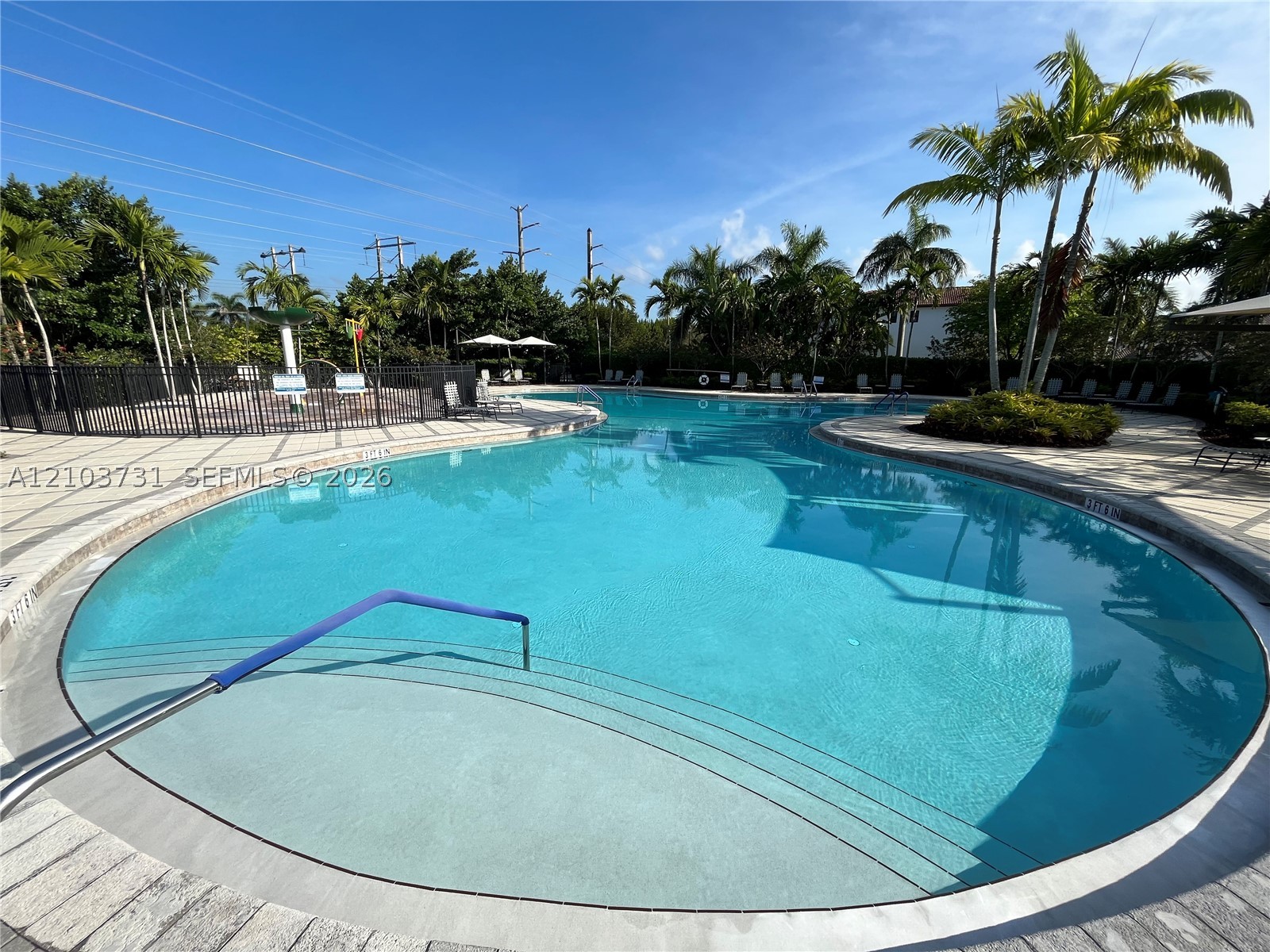 8377 NW 39th Ct, Cooper City FL 33024