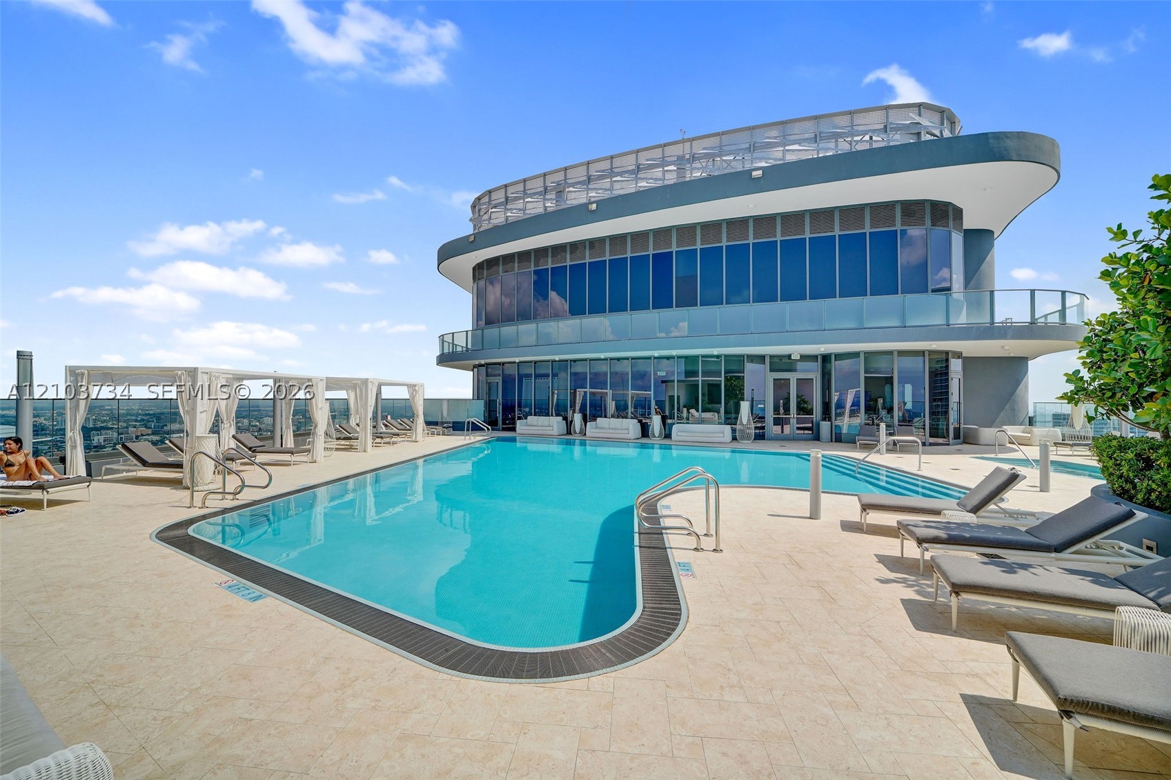 1000 Brickell Plz #PH5403, Miami FL 33131