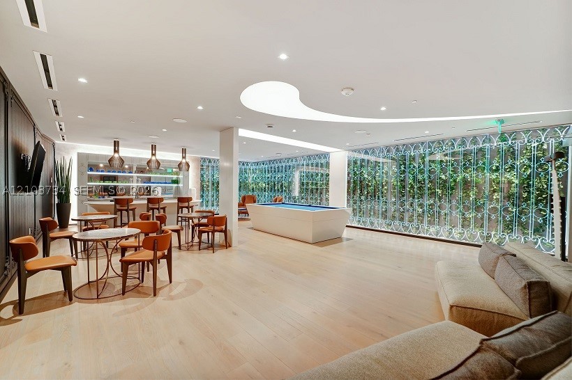 1000 Brickell Plz #PH5403, Miami FL 33131