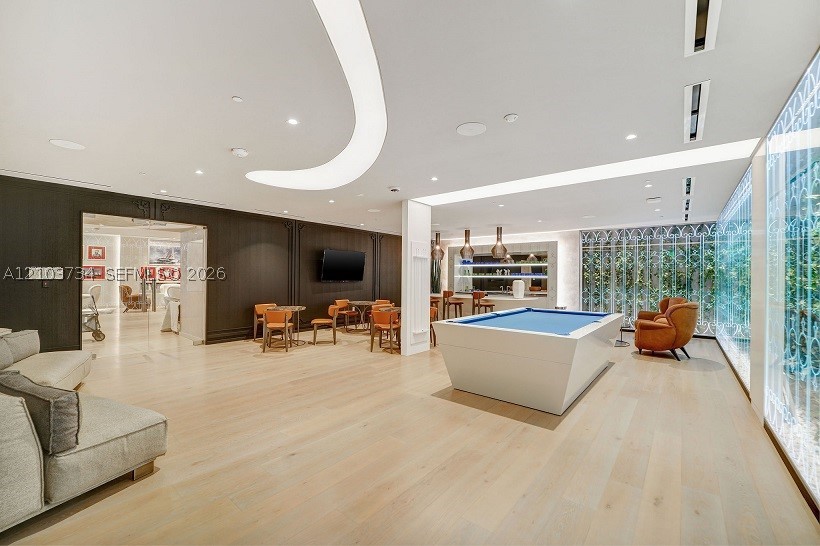 1000 Brickell Plz #PH5403, Miami FL 33131