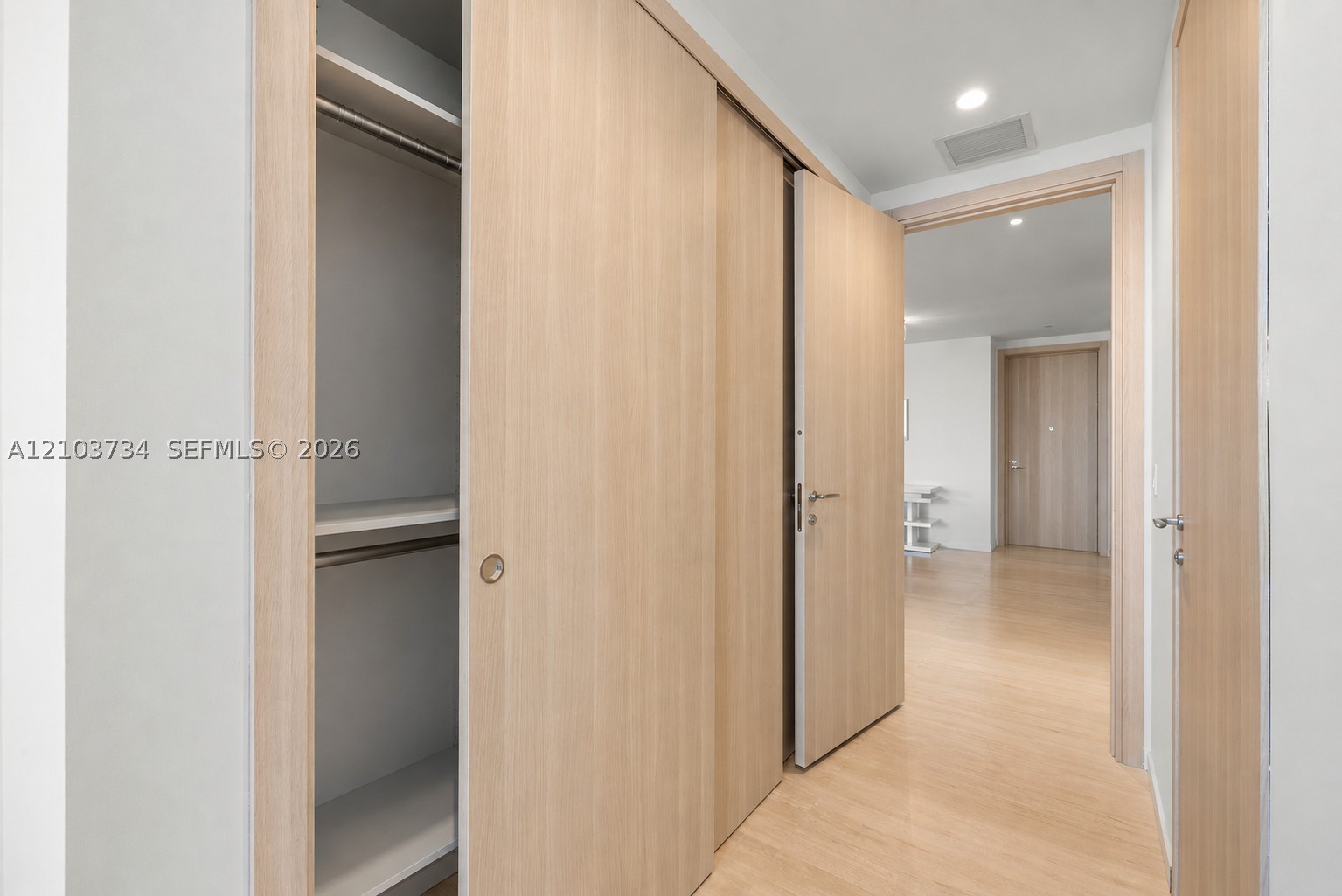 1000 Brickell Plz #PH5403, Miami FL 33131