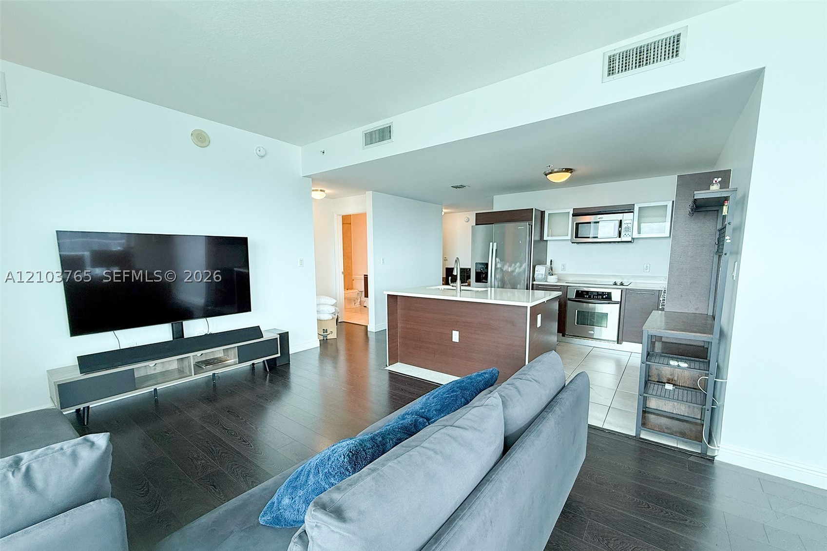 1900 N Bayshore Dr #4211, Miami FL 33132