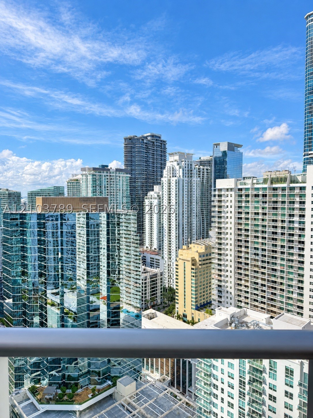1300 Brickell Bay Dr #3805, Miami FL 33131