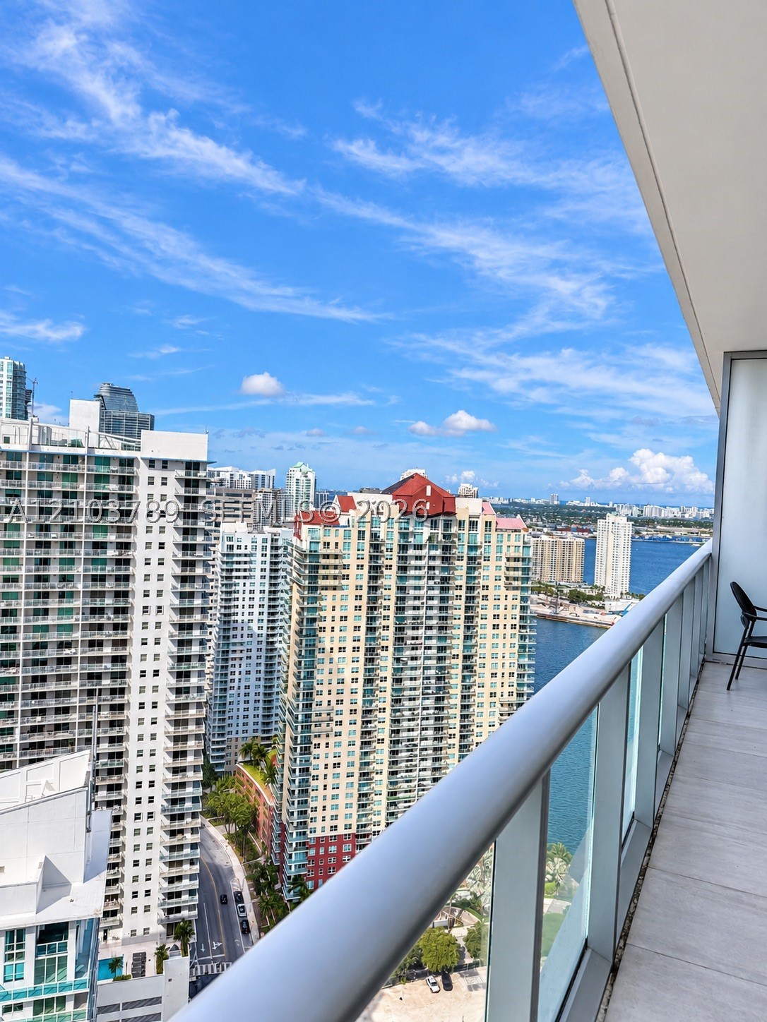 1300 Brickell Bay Dr #3805, Miami FL 33131