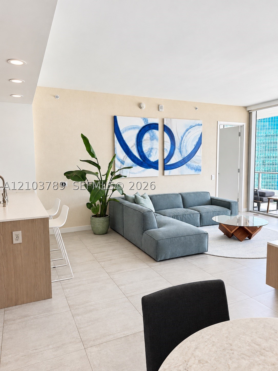 1300 Brickell Bay Dr #3805, Miami FL 33131