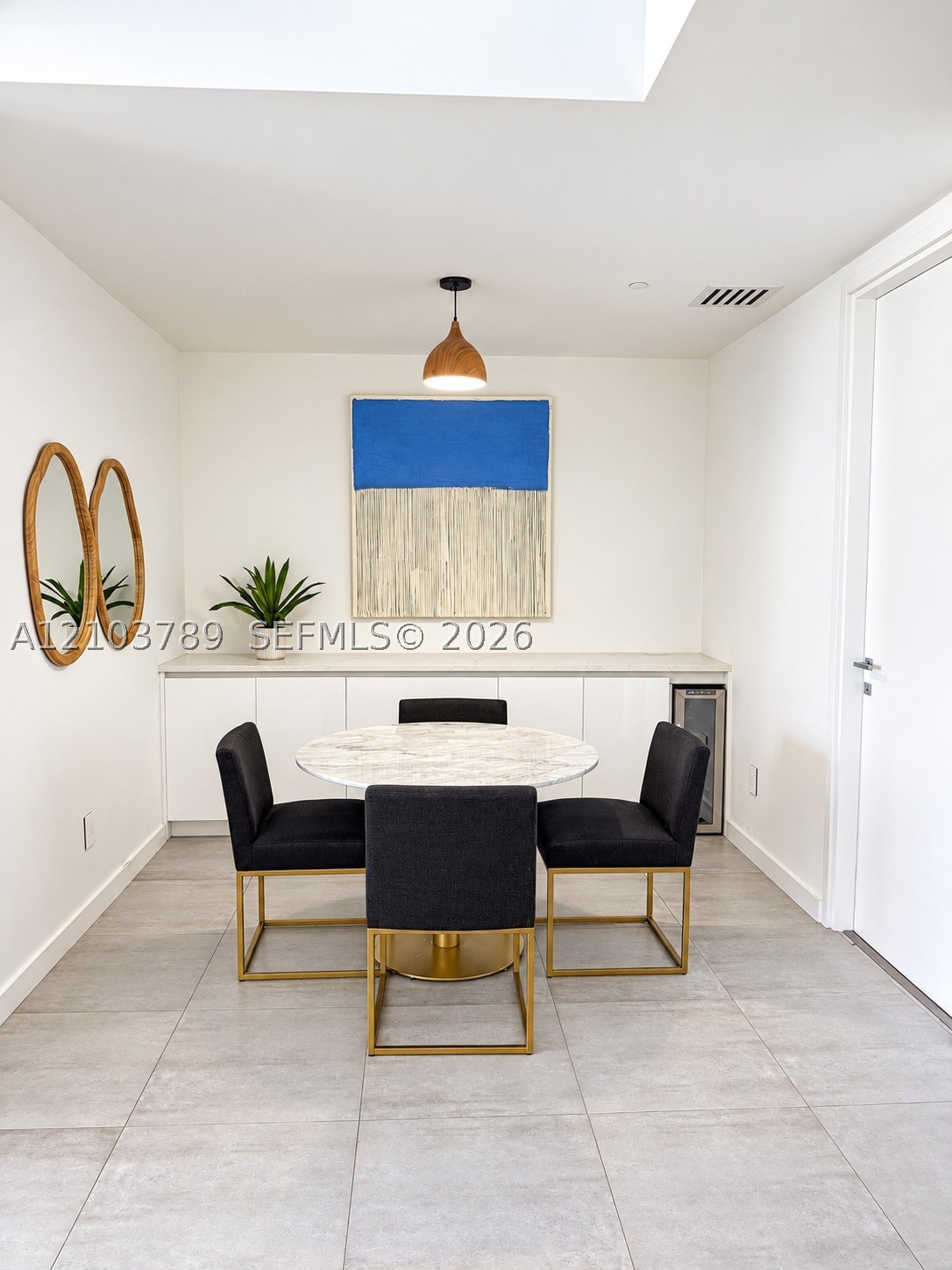 1300 Brickell Bay Dr #3805, Miami FL 33131