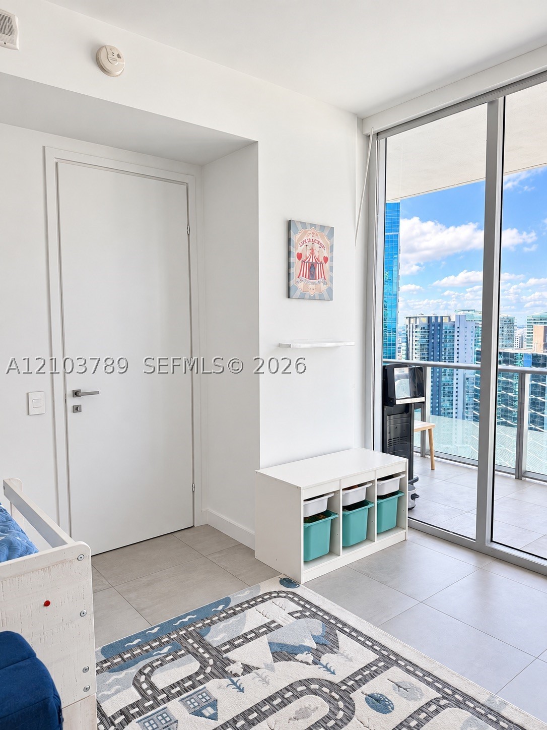 1300 Brickell Bay Dr #3805, Miami FL 33131
