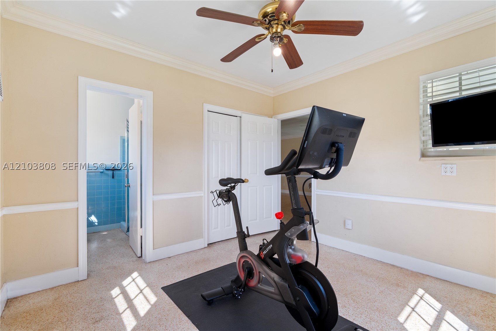 6027 SW 15th St, West Miami FL 33144