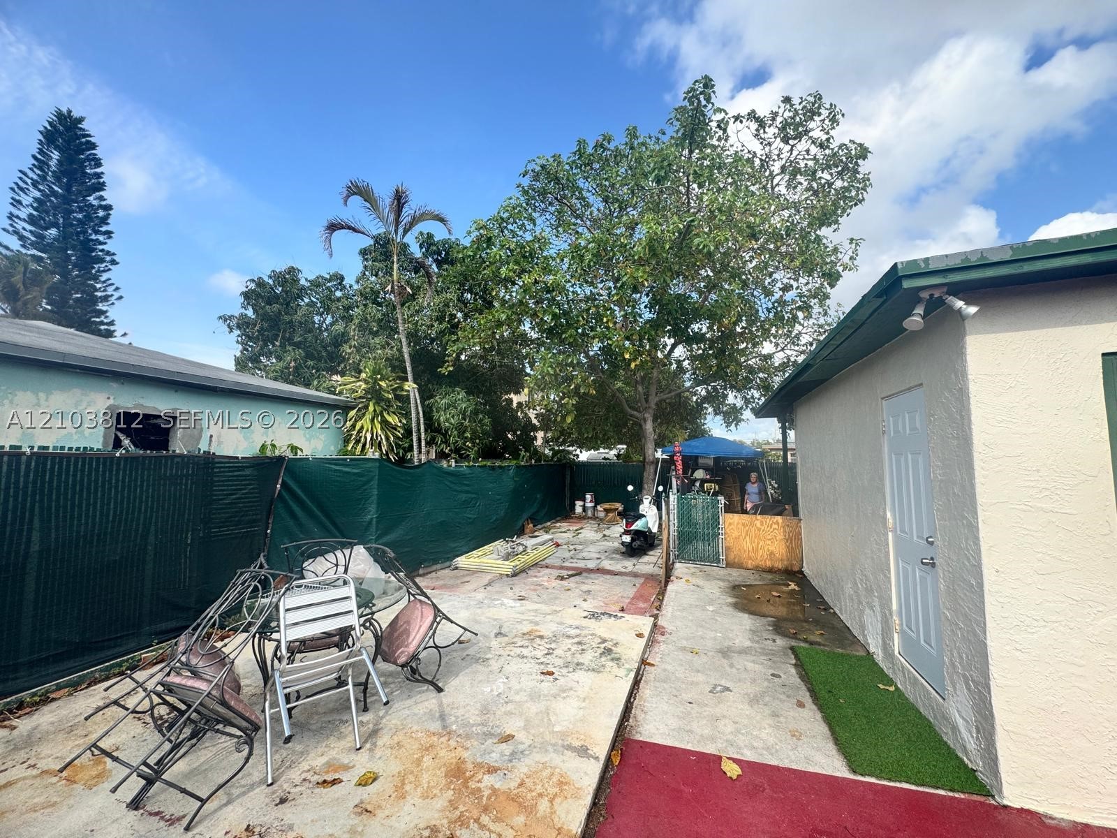 3445 NW 2nd St, Miami FL 33125