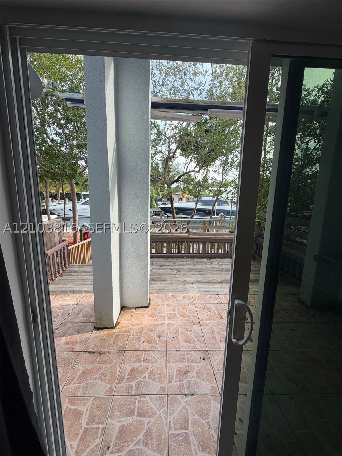 2408 NE 135th St #2408, North Miami FL 33181