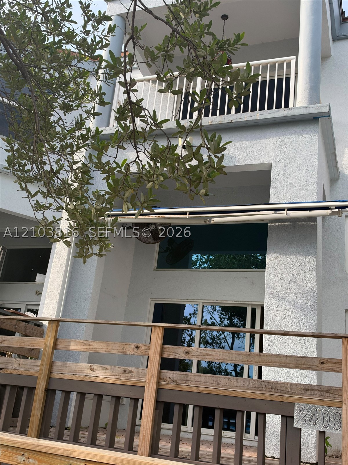 2408 NE 135th St #2408, North Miami FL 33181